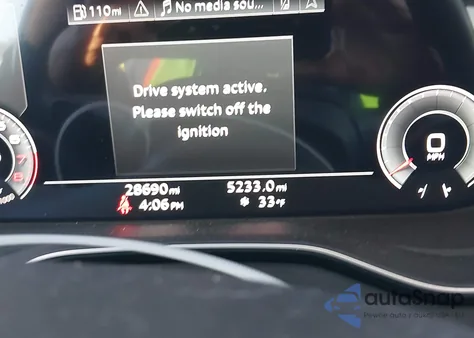 2021 Audi Q5 Premium Plus 45 Tfsi Quattro S Tronic z USA, uszkodzony, nr VIN WA1BAAFY6M2127428